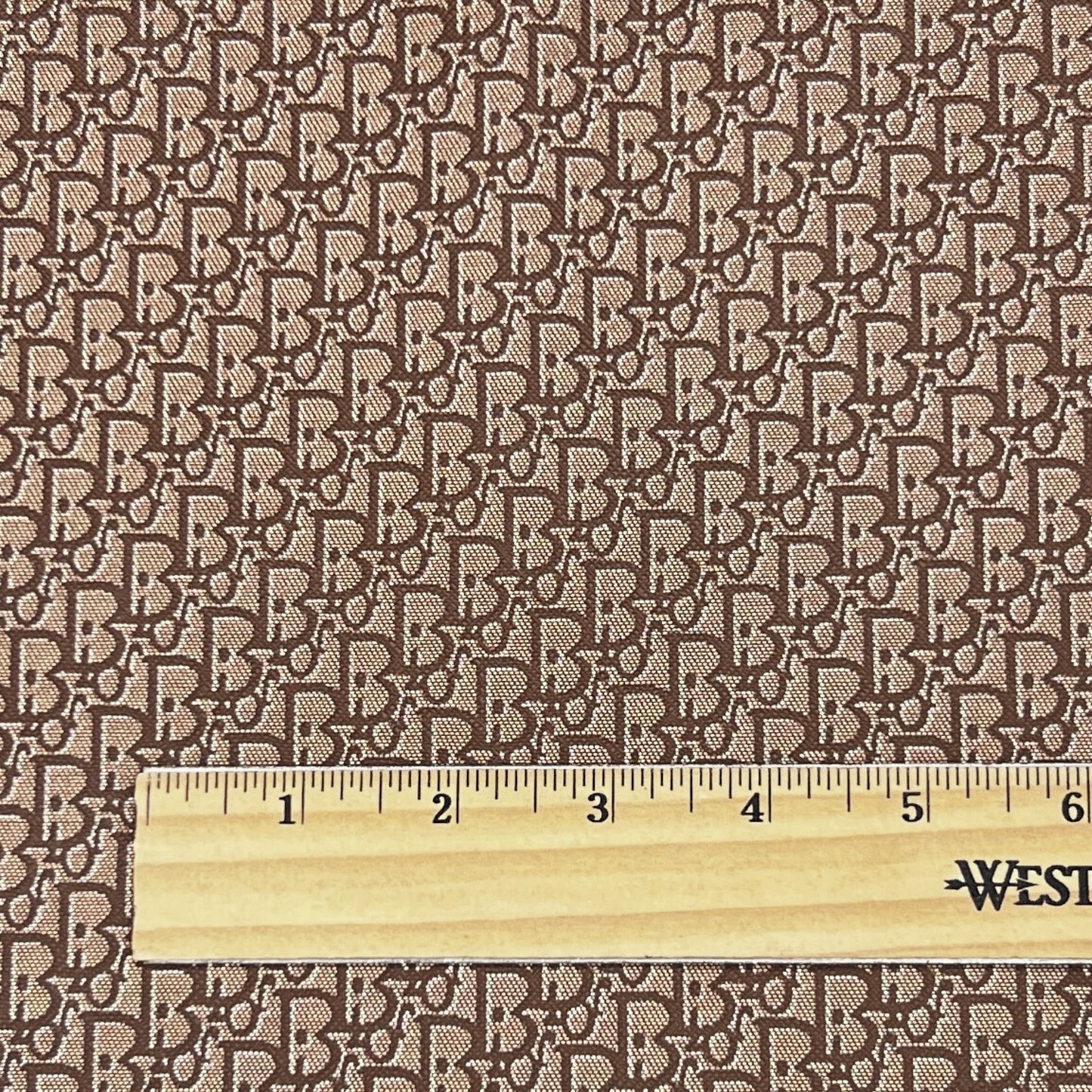 Diagonal B Motif Vinyl image 4