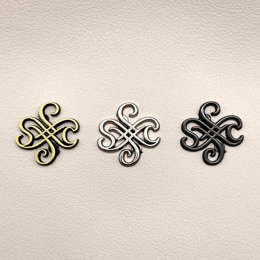 Signature Scroll Motif Metal Bag Tag (3 Pack)