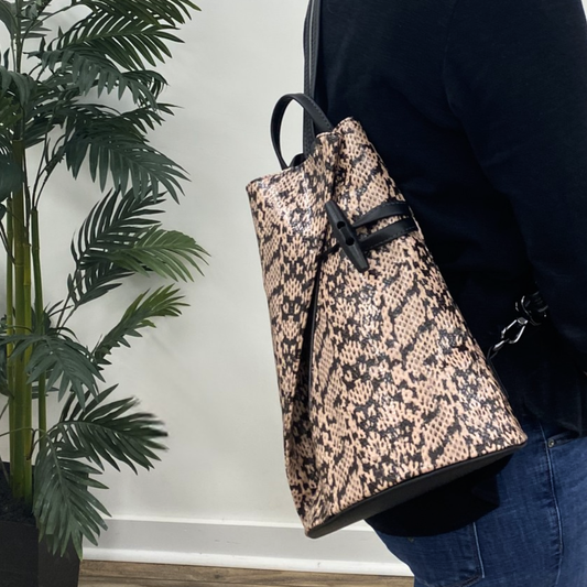 The Farfalla Sling Bag – Digital PDF Pattern