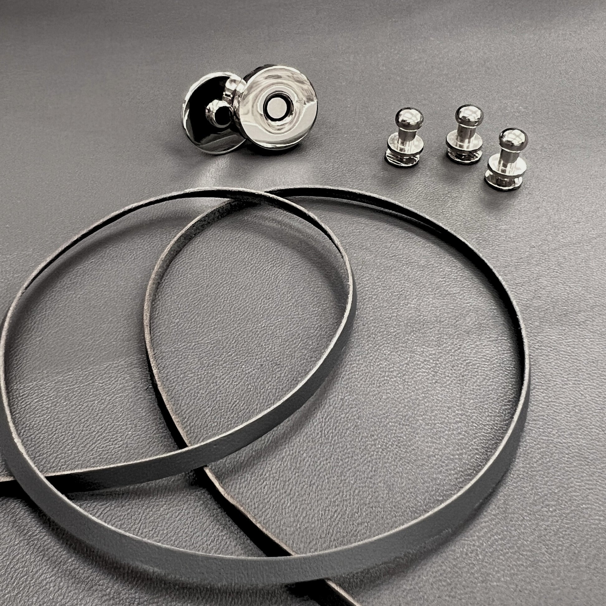 The Lacey | Leather Bag Making by Machine image 7