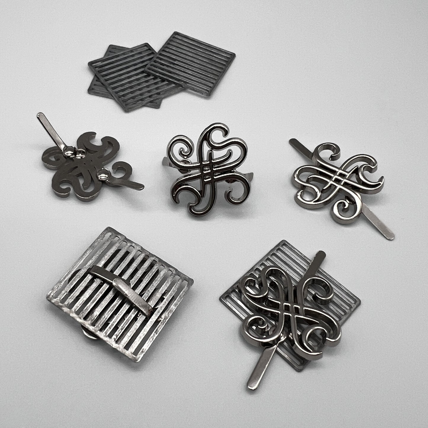 Signature Scroll Motif Metal Bag Tag image 6