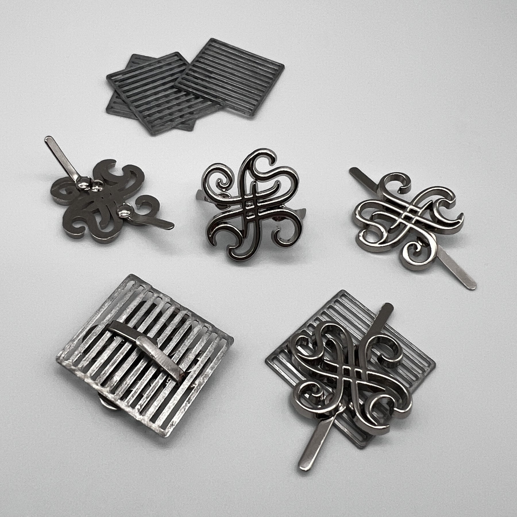 Signature Scroll Motif Metal Bag Tag image 6