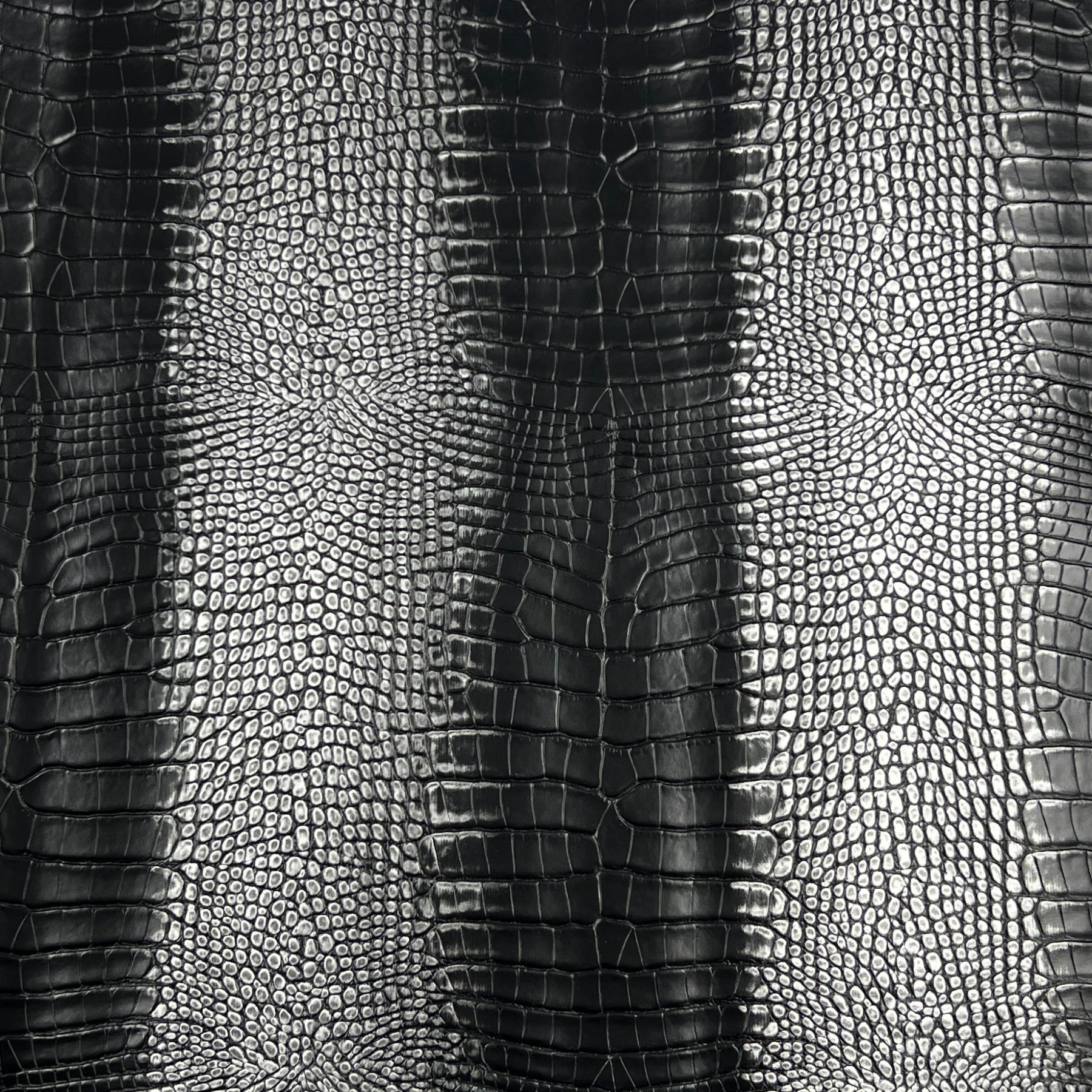 Faux Crocodile | Silver Blend image 0