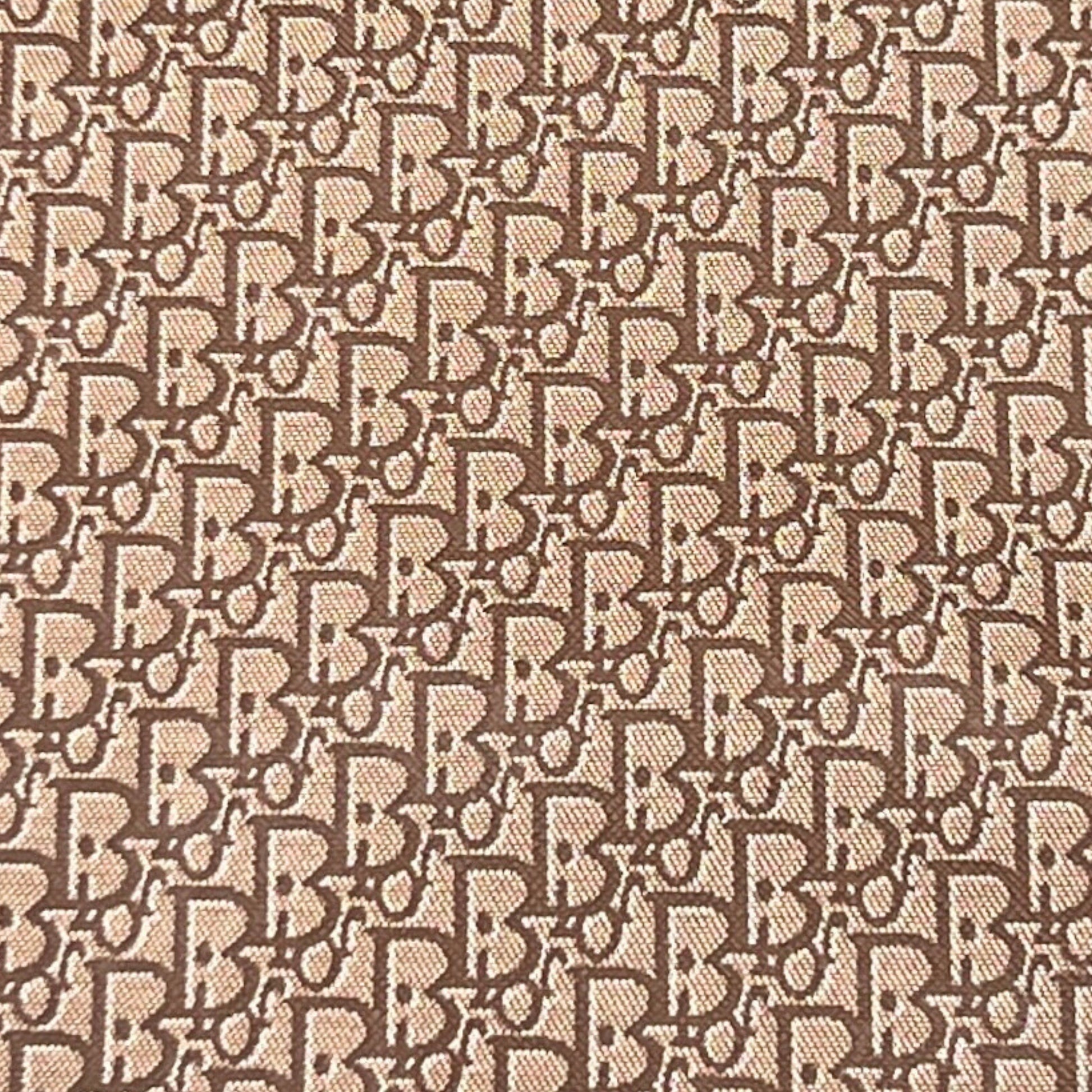 Diagonal B Motif Vinyl image 2