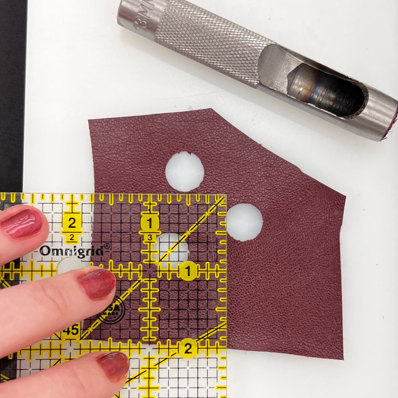 ½" (13mm) Round Hole Punch image 3