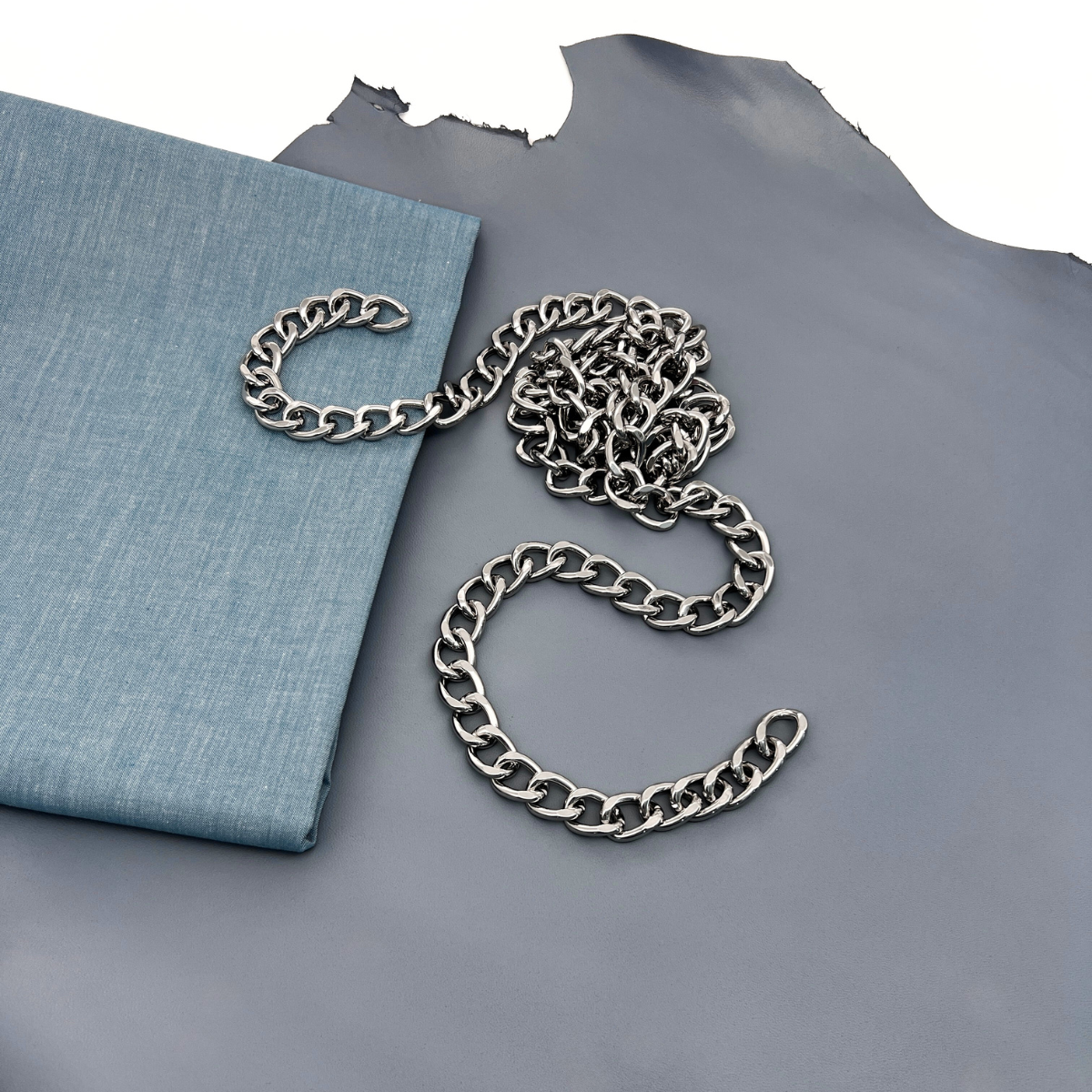 The Nina Class – Leather Bag Making by Machine