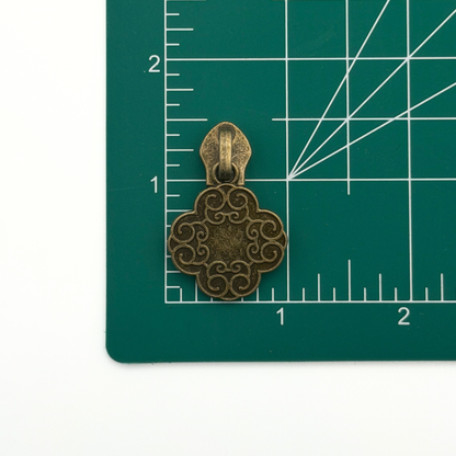 #5 Zipper Pulls – Floral