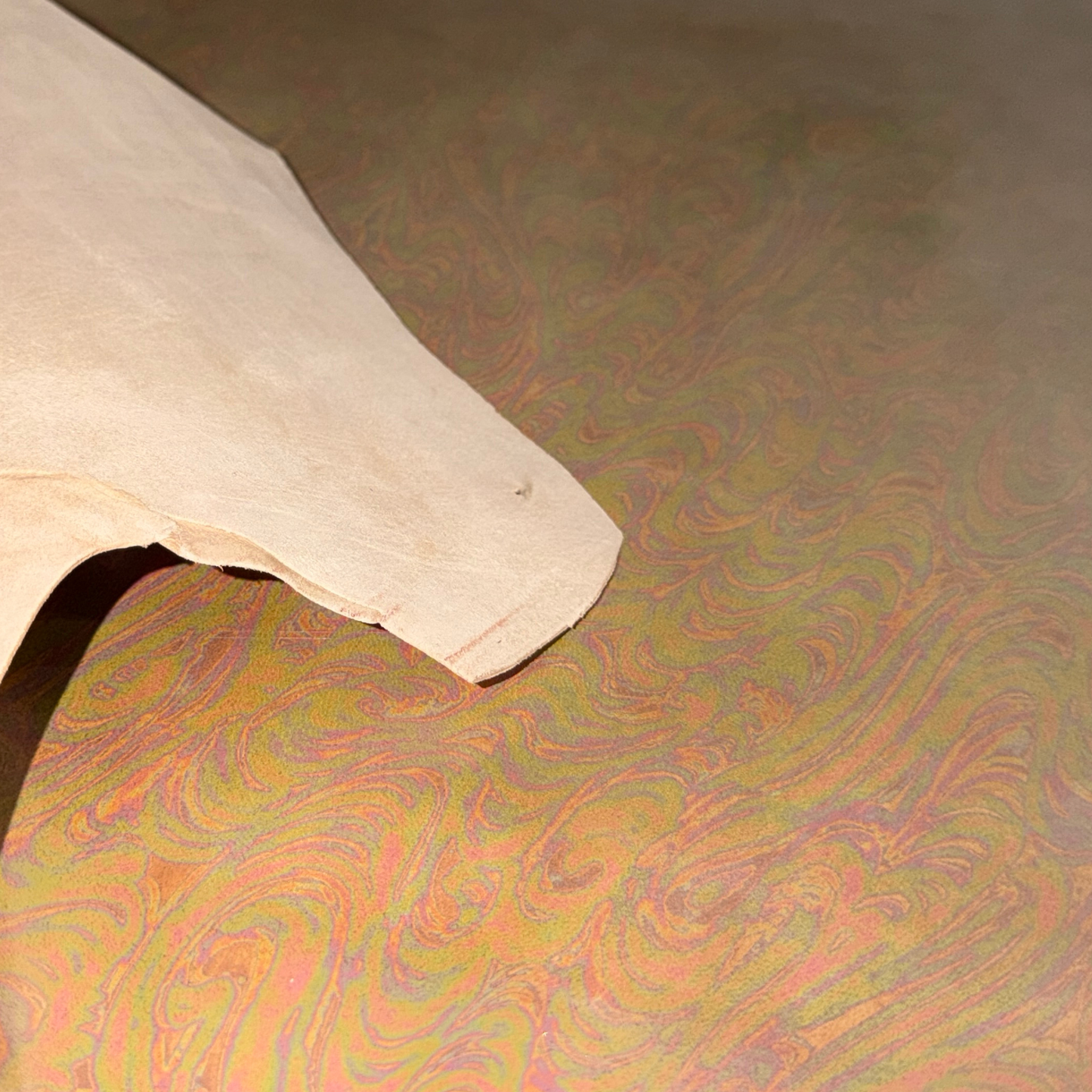 Marbled Iridescent Italian Leather Hide – Peach Sorbet