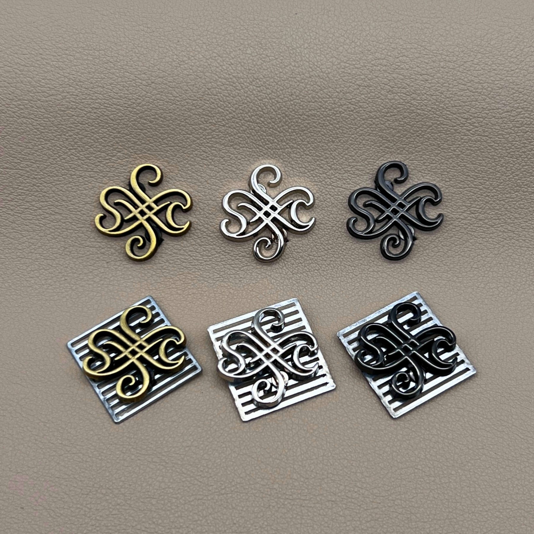 Signature Scroll Motif Metal Bag Tag image 3