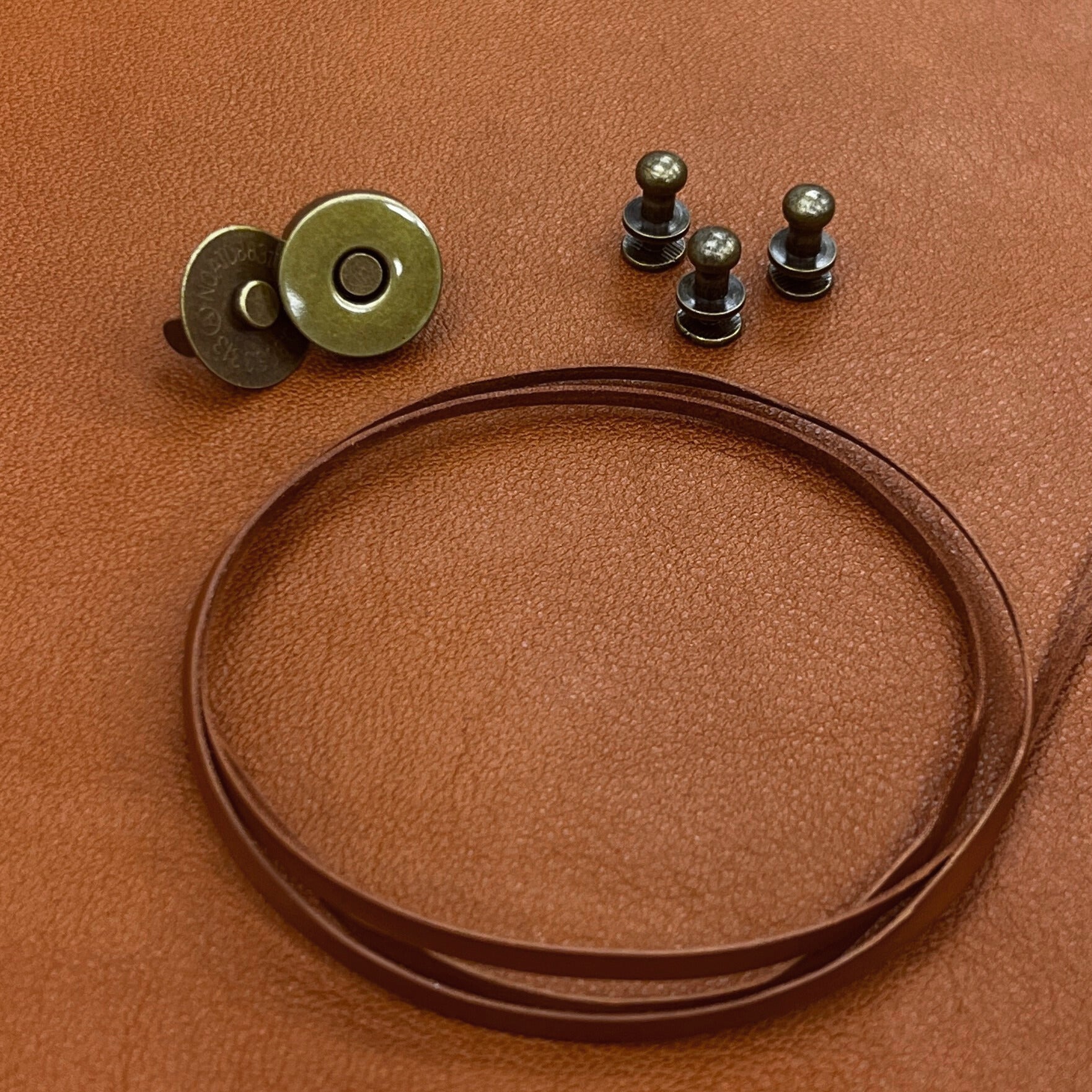 The Lacey | Leather Bag Making by Machine image 6