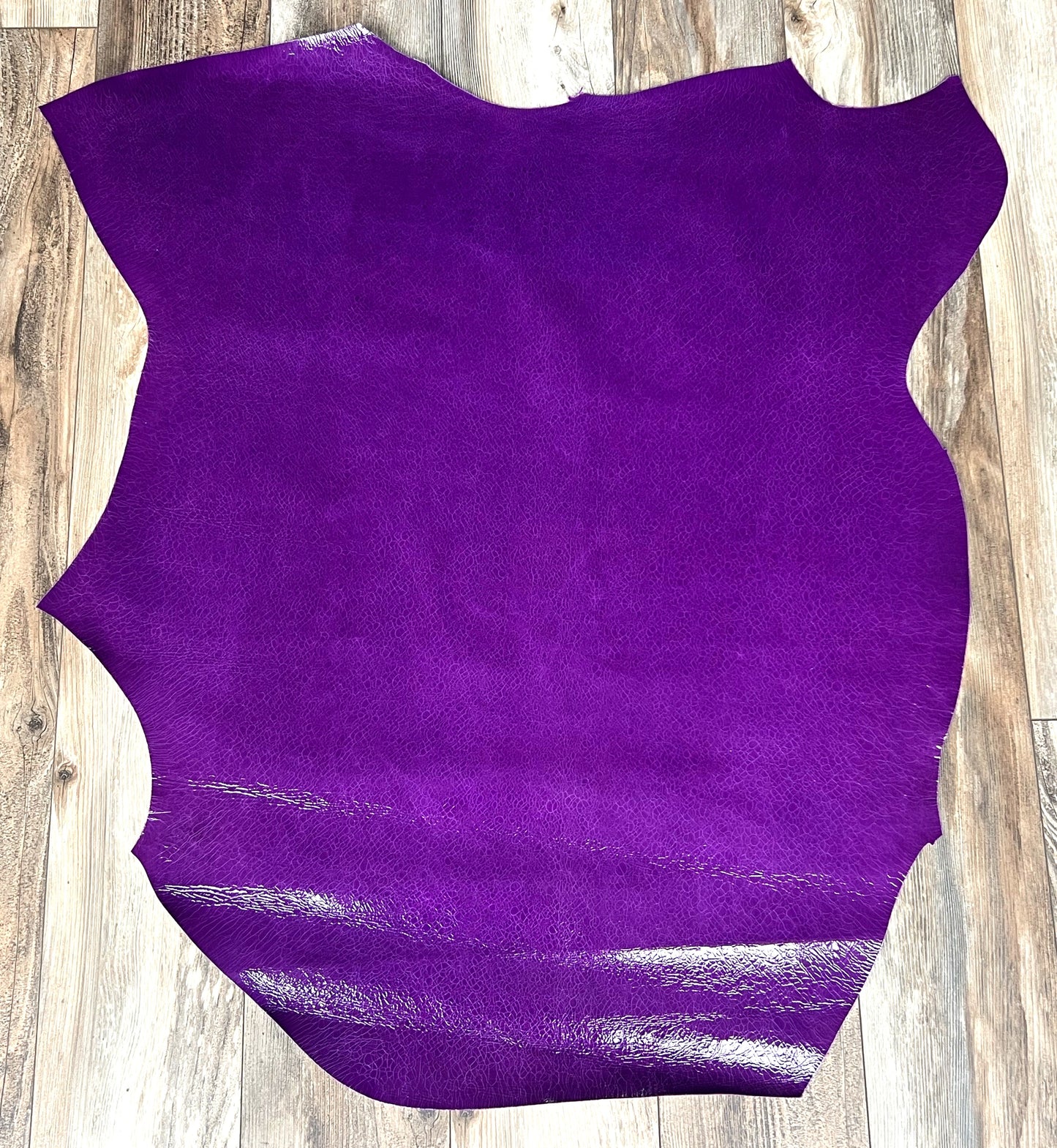 Italian Leather Hide | Purple Crackle image 1